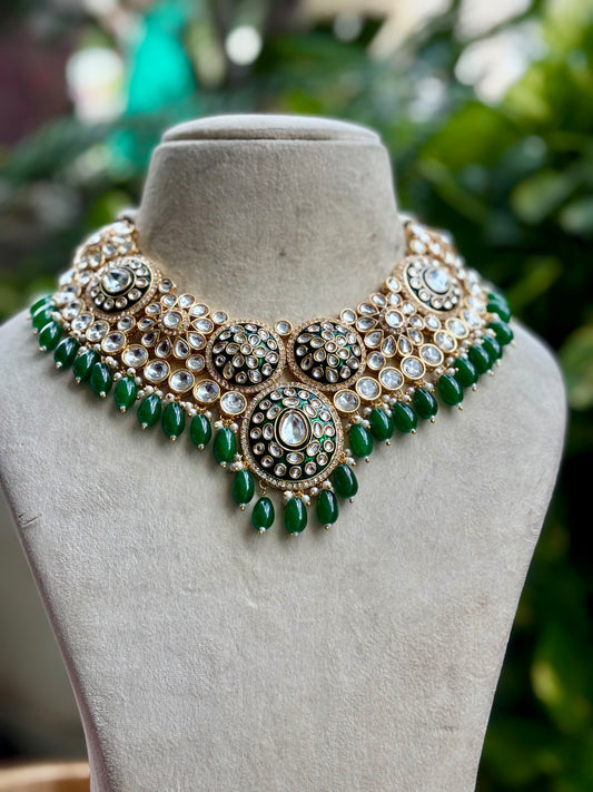 Green Vedika Kundan Jewellery Set