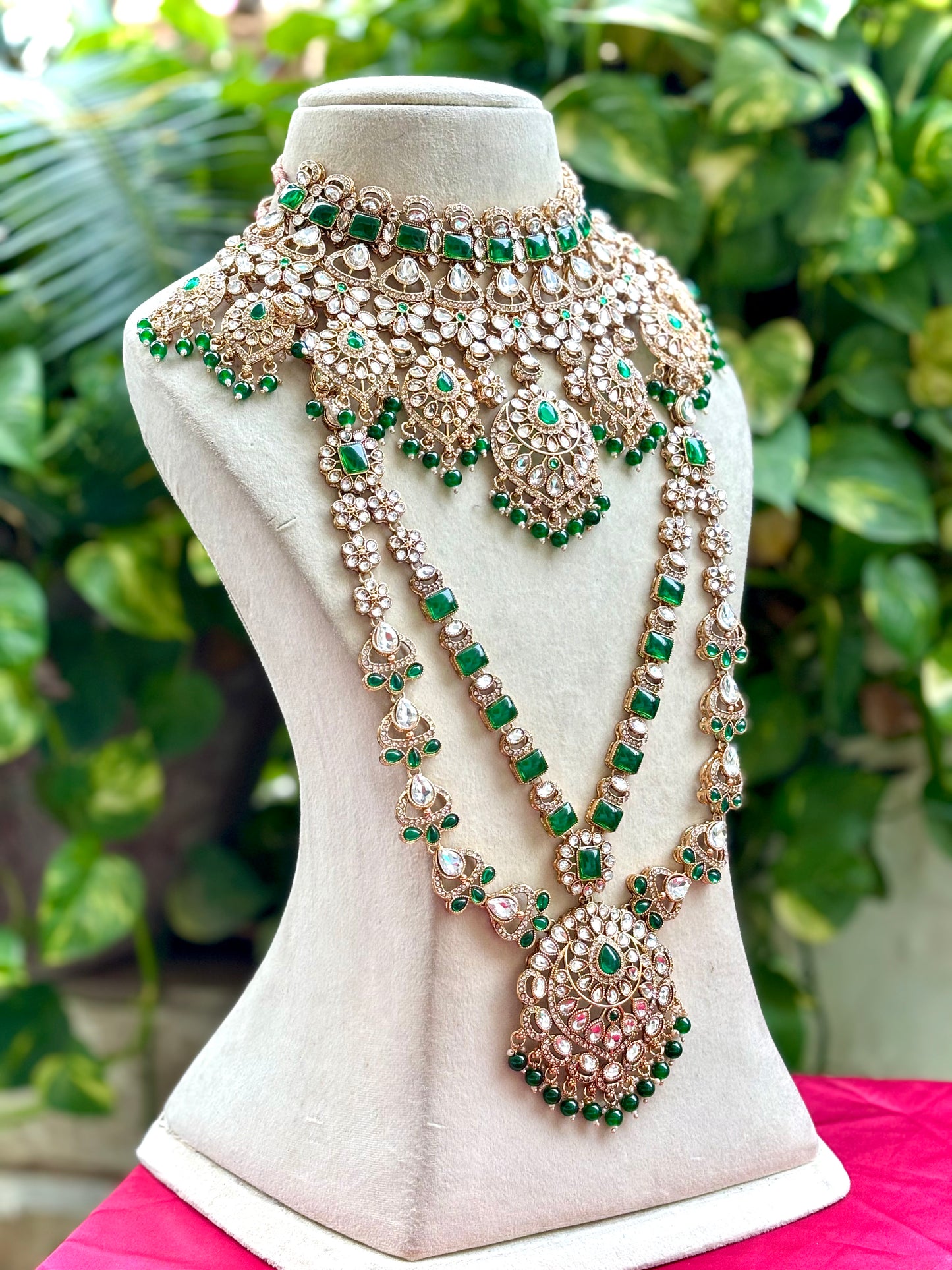 Green Saniya Kundan Bridal Jewellery Set