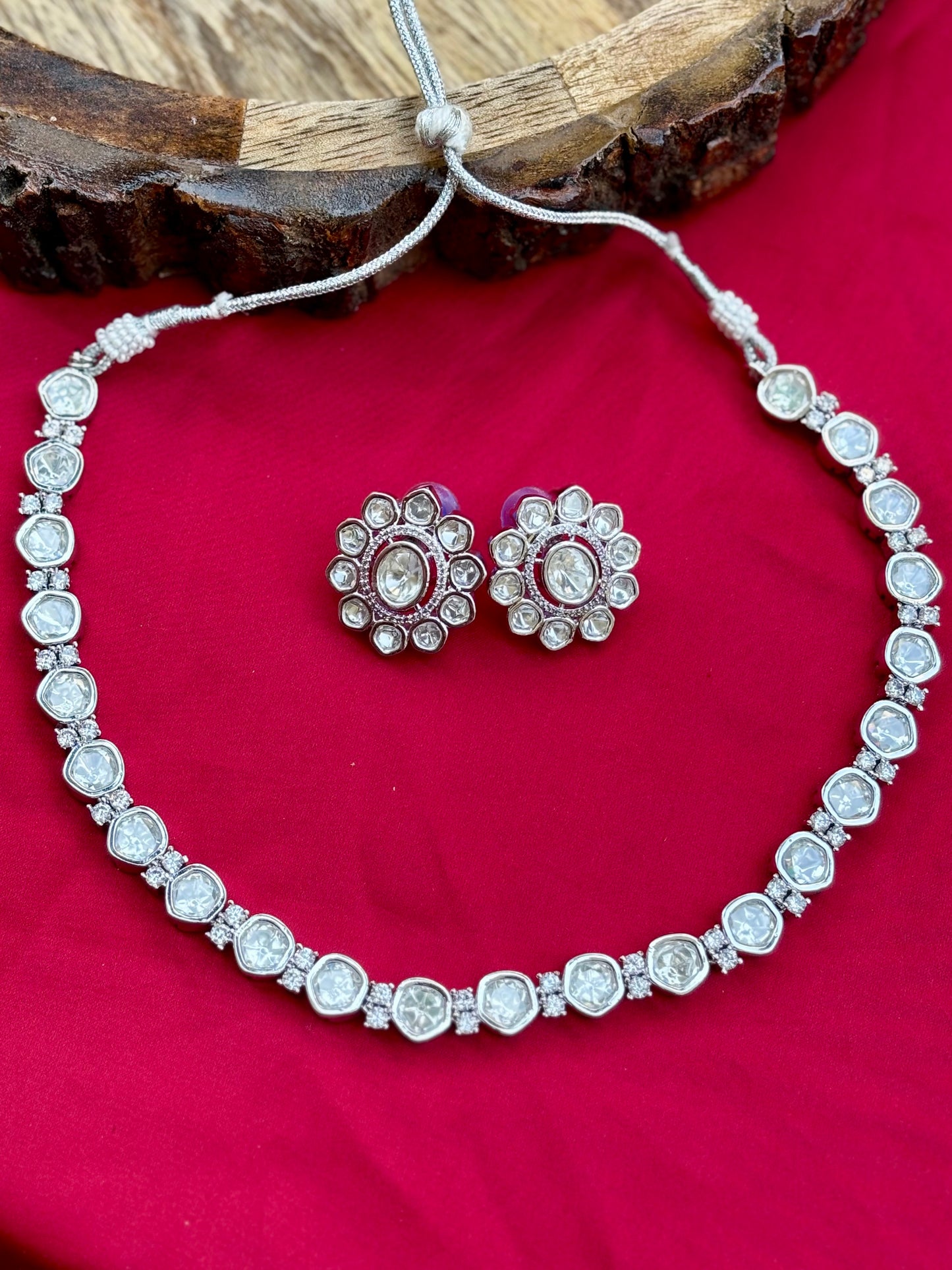 Niyara Silver Kundan Jewellery Set