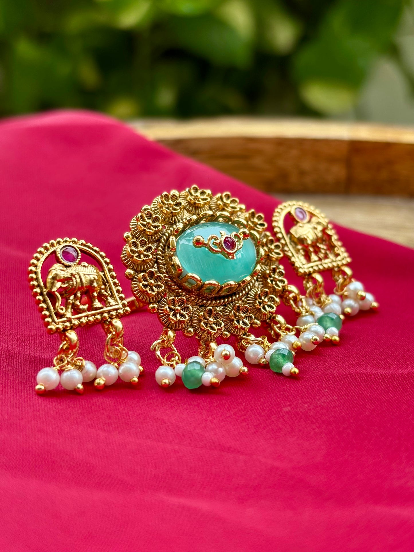 Mint Tarani Heritage Ring Jewellery Set