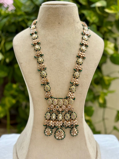 Green Avni Kundan Jewellery Set