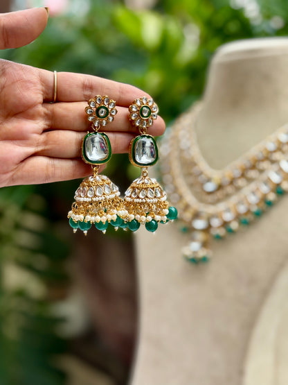 Green Nikki Kundan Jewellery Set