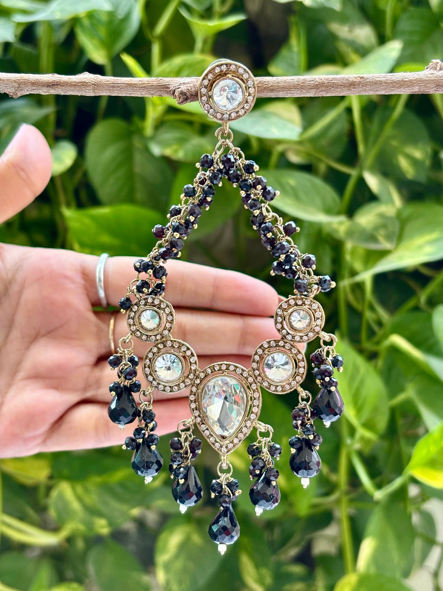 Kundan Black Aria Danglers