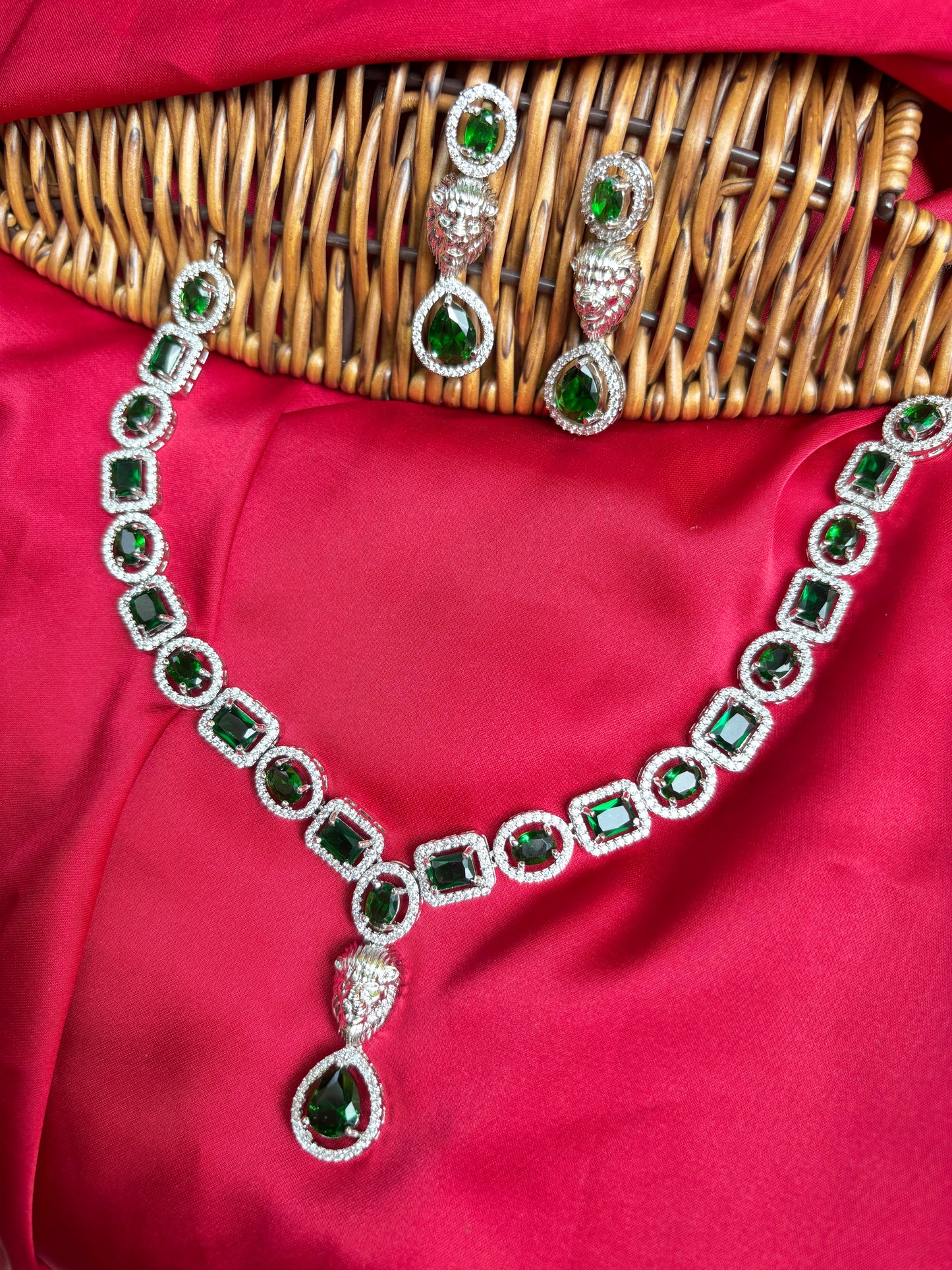 Emerald Sabha Zirconia Necklace