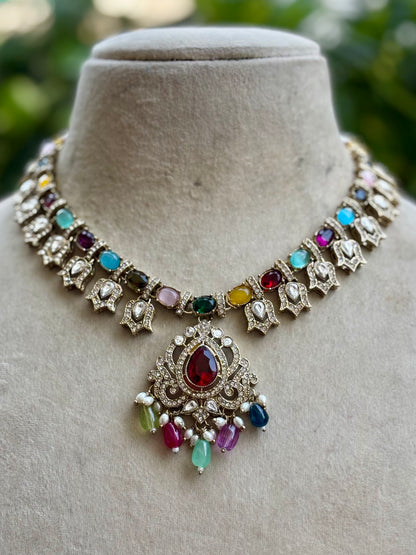 Multicolour Sia Kundan Jewellery Set
