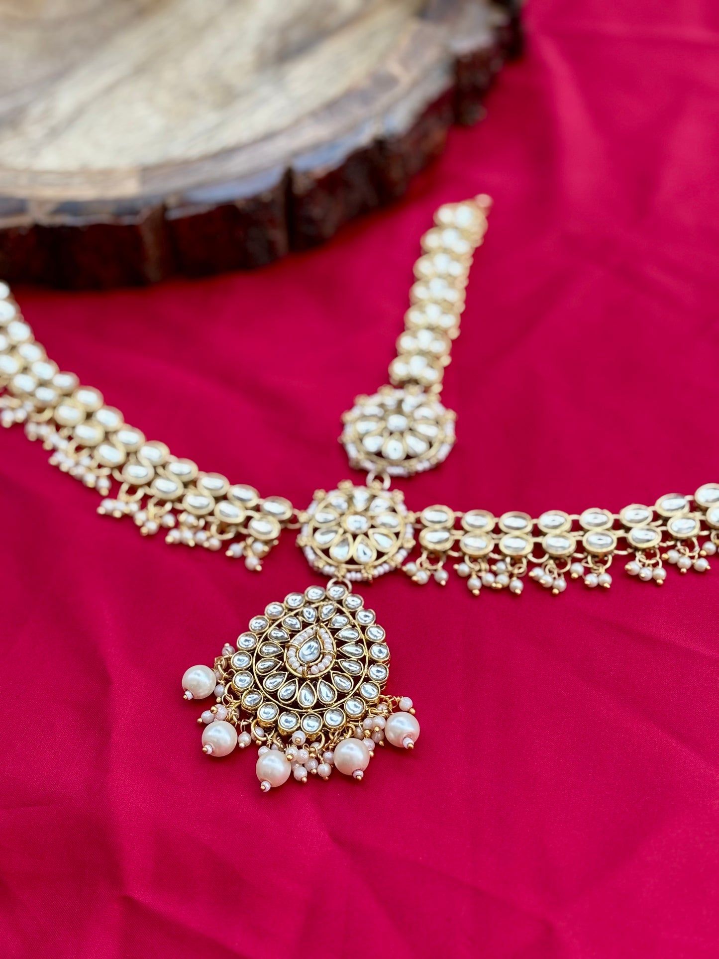 Ivory Naira Kundan Bridal Jewellery Set