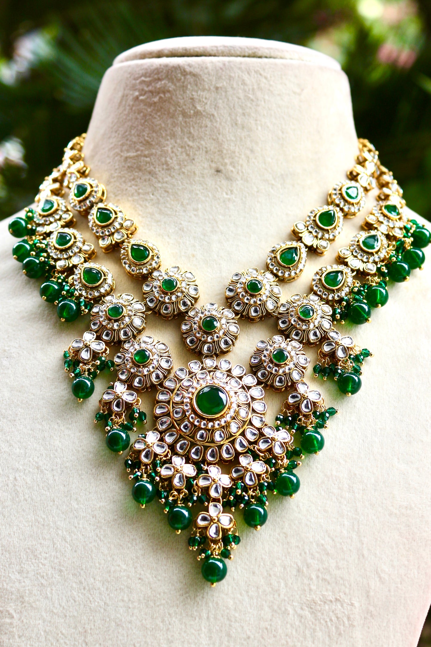 Green Shree Kundan Jewellery Set