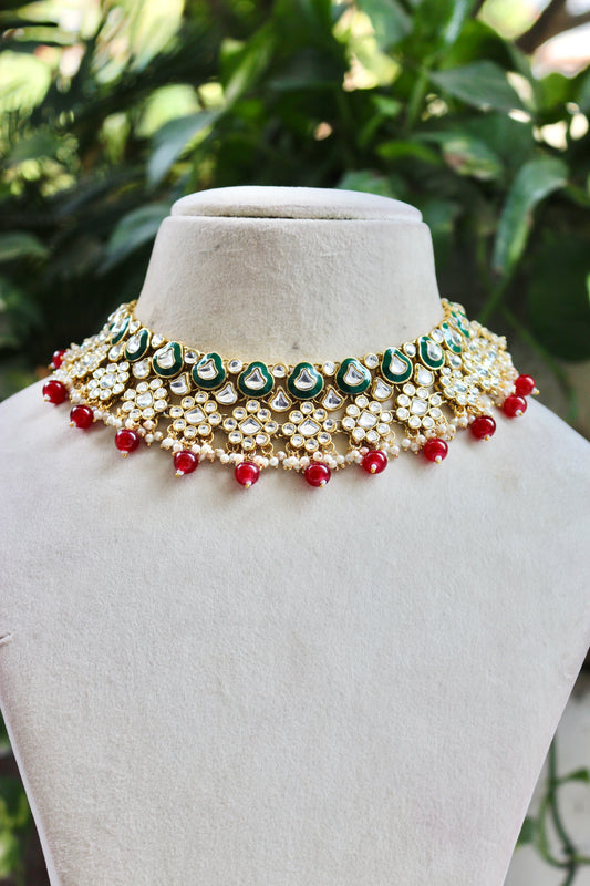 Maroon Aani Kundan Jewellery Set