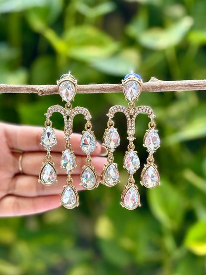 Antique White lvy Danglers