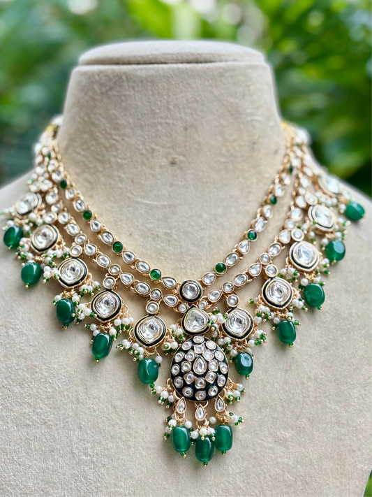 Green Manhar Kundan Jewellery Set