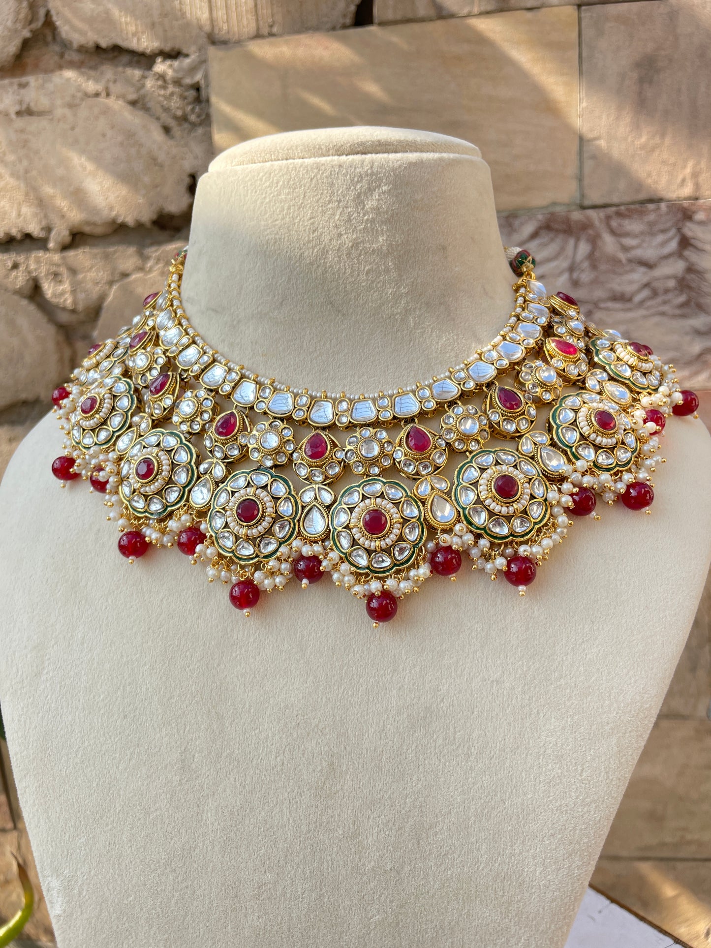 Maroon Jiya Kundan Jewellery Set