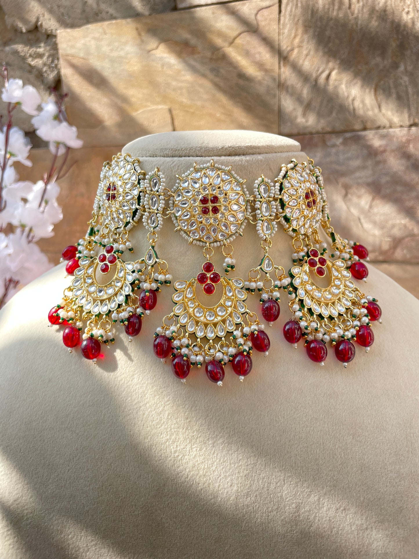 Maroon Shivi Kundan Jewellery Set