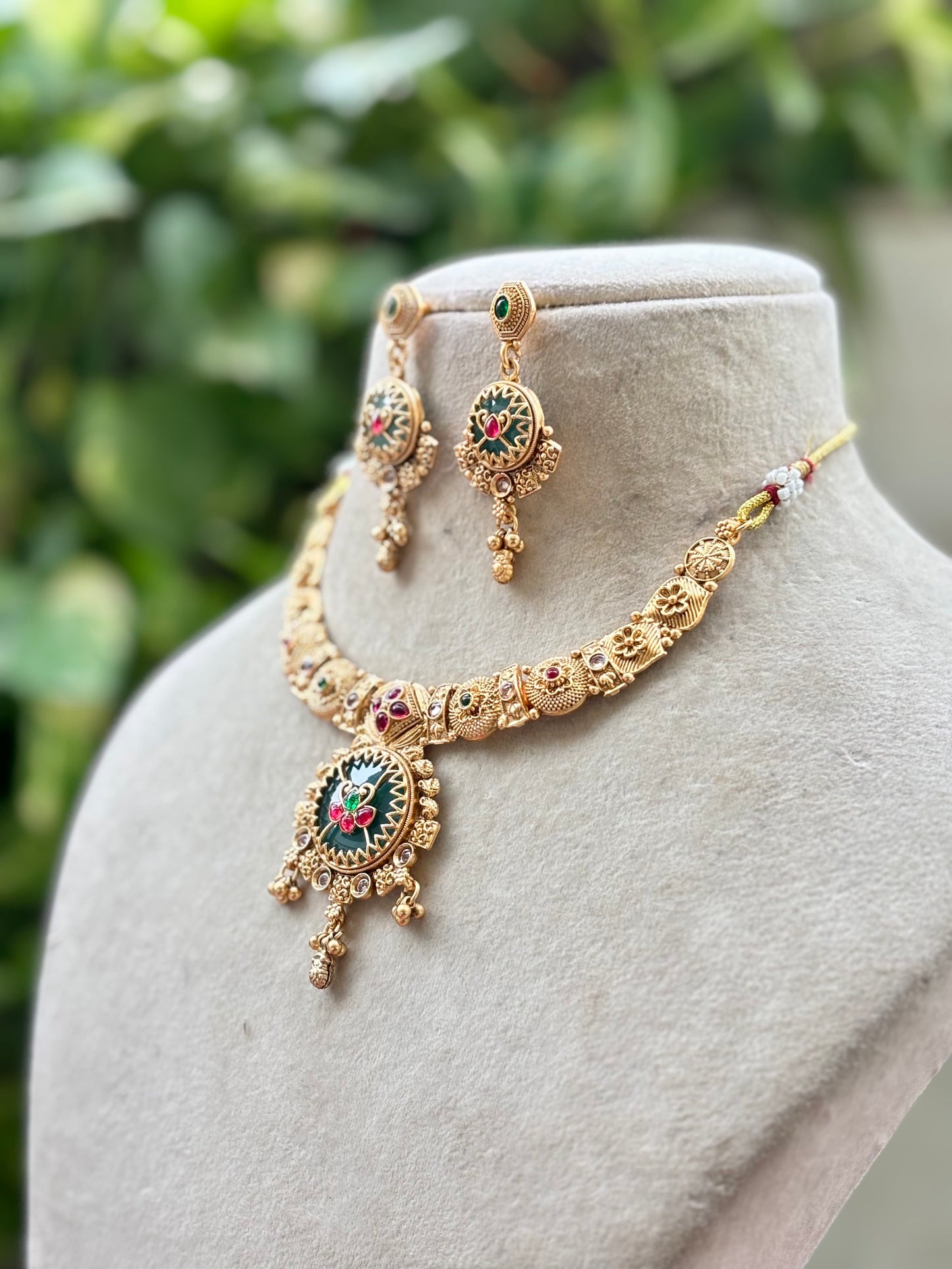 Multicolour Aksha Heritage Jewellery Set