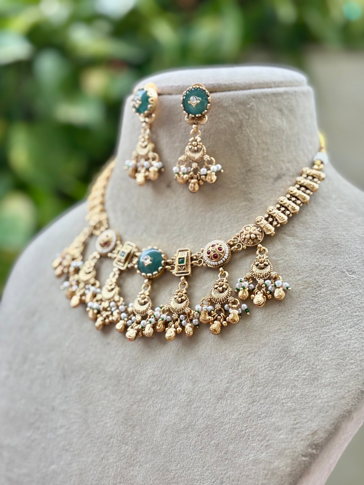 Multicolour Uma Heritage Jewellery Set