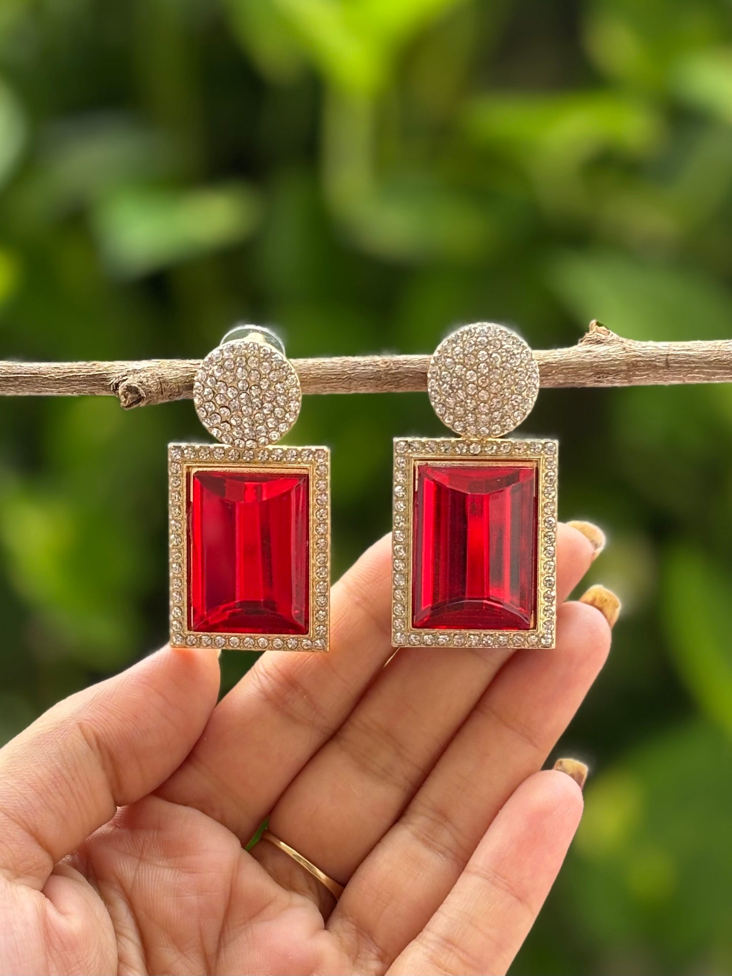 Maroon Charvi Earings
