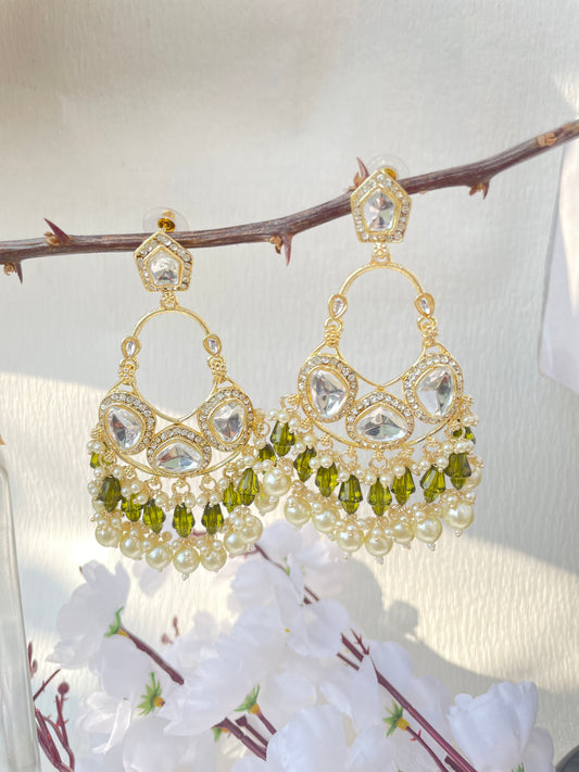 Mehendi Nilam Kundan Chandbalis