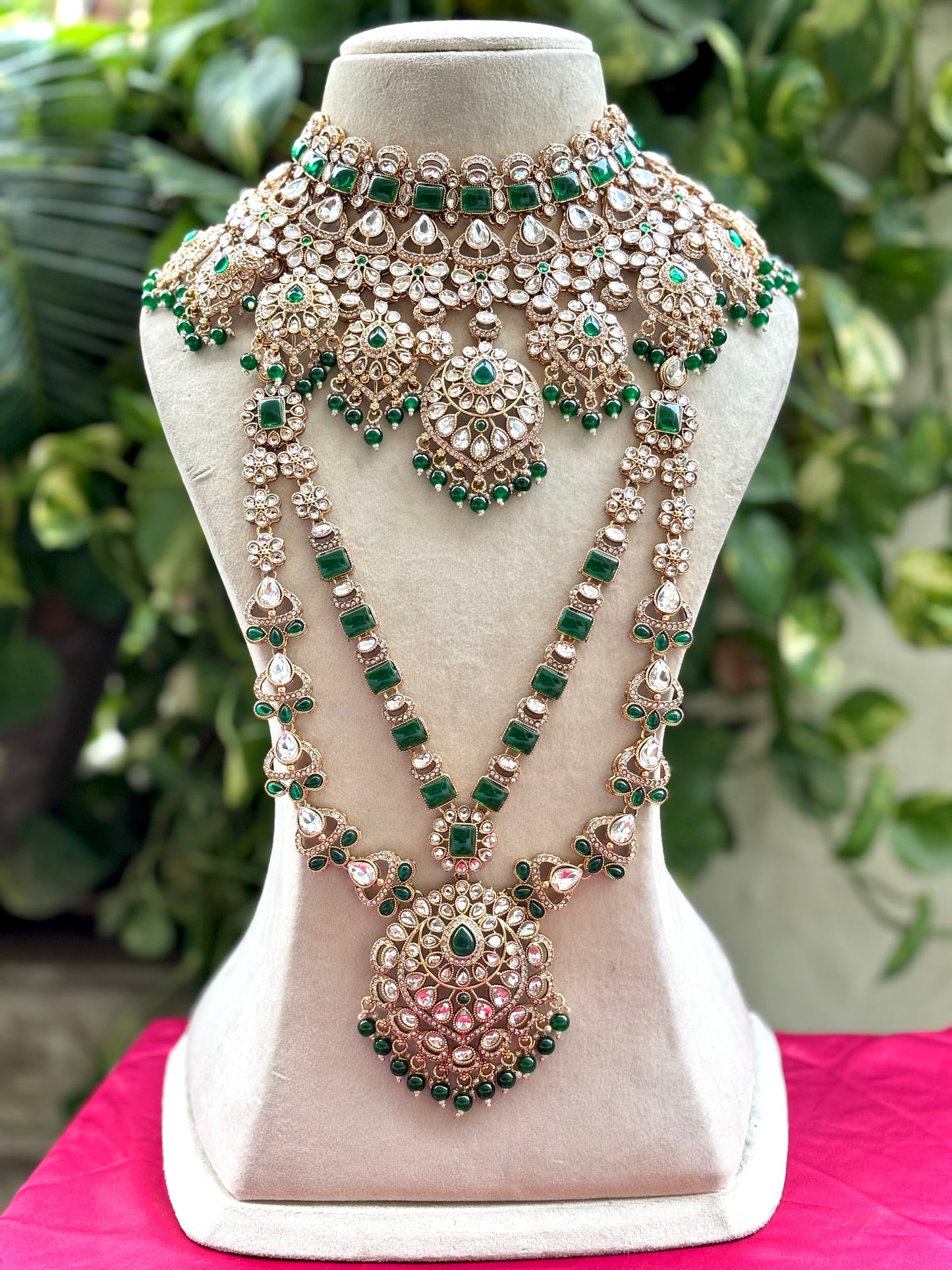Green Saniya Kundan Bridal Jewellery Set