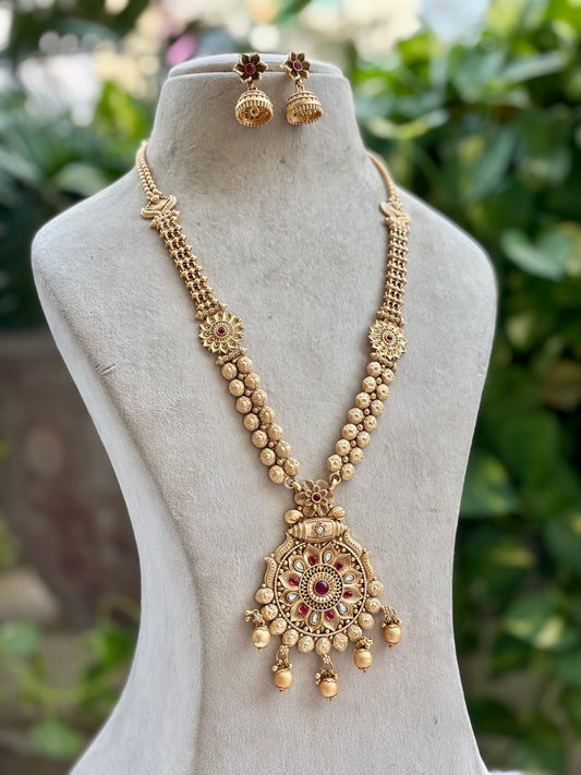 Layla Long Jewellery Set