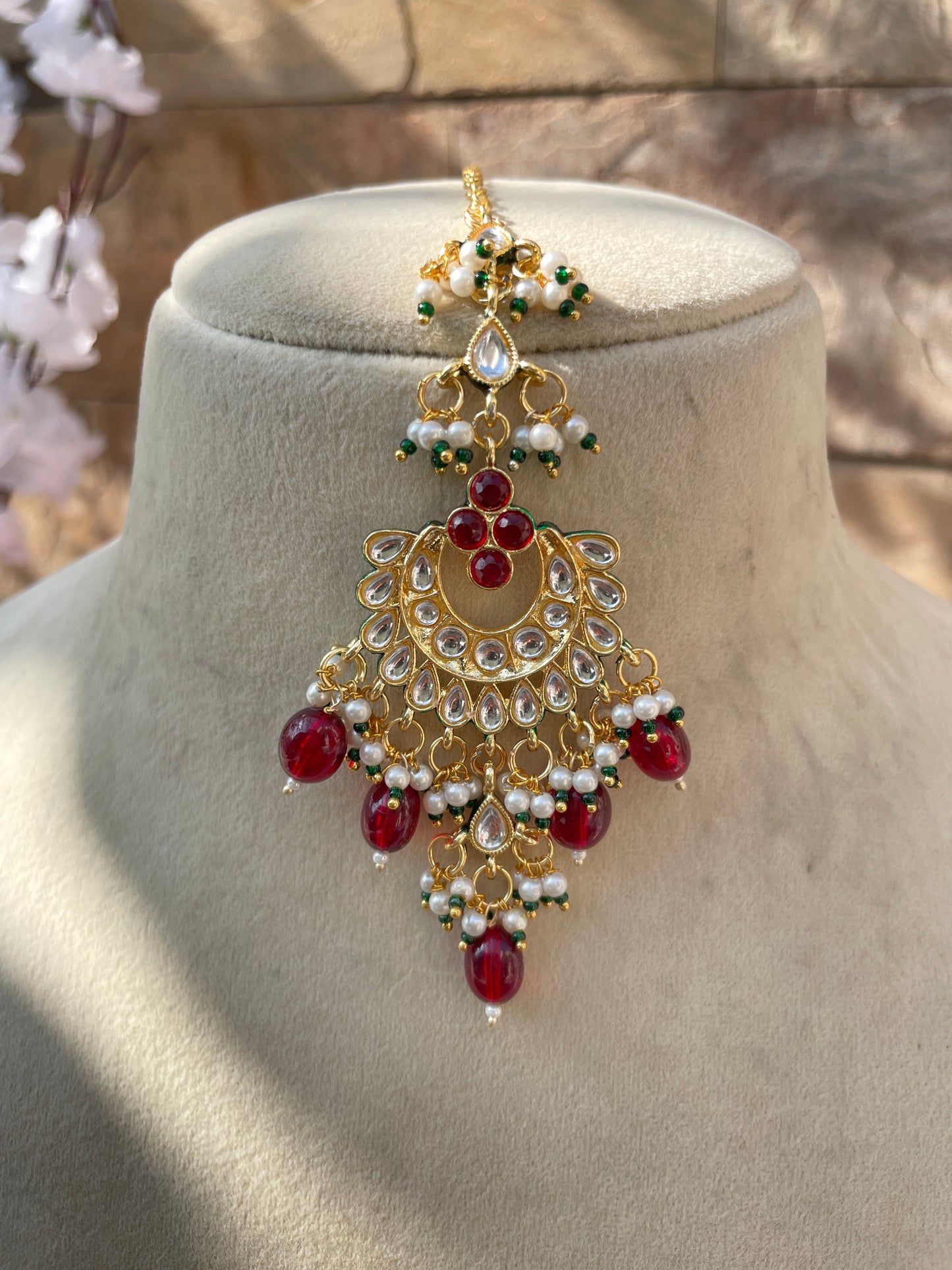 Maroon Shivi Kundan Jewellery Set