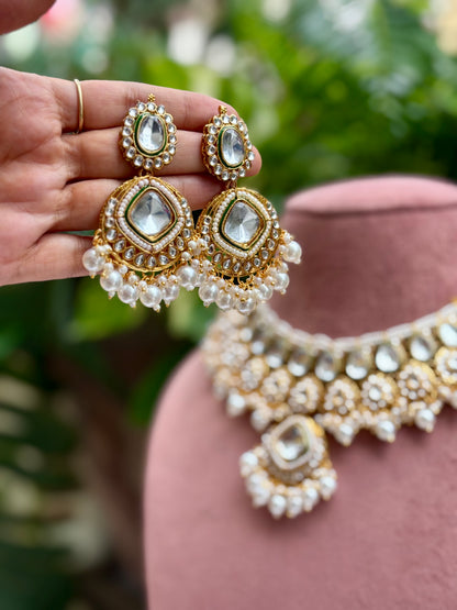 Ivory Krati Kundan Jewellery Set