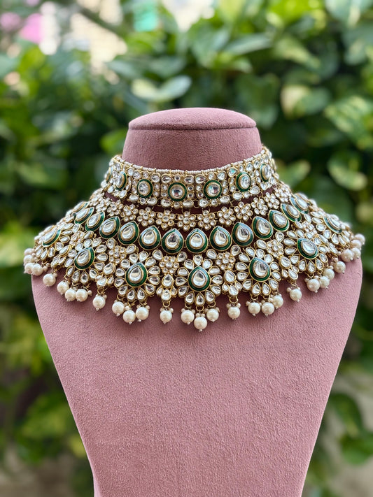 Ivory Amya Kundan Bridal Jewellery Set