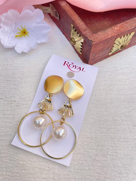 Golden Lisa Earrings