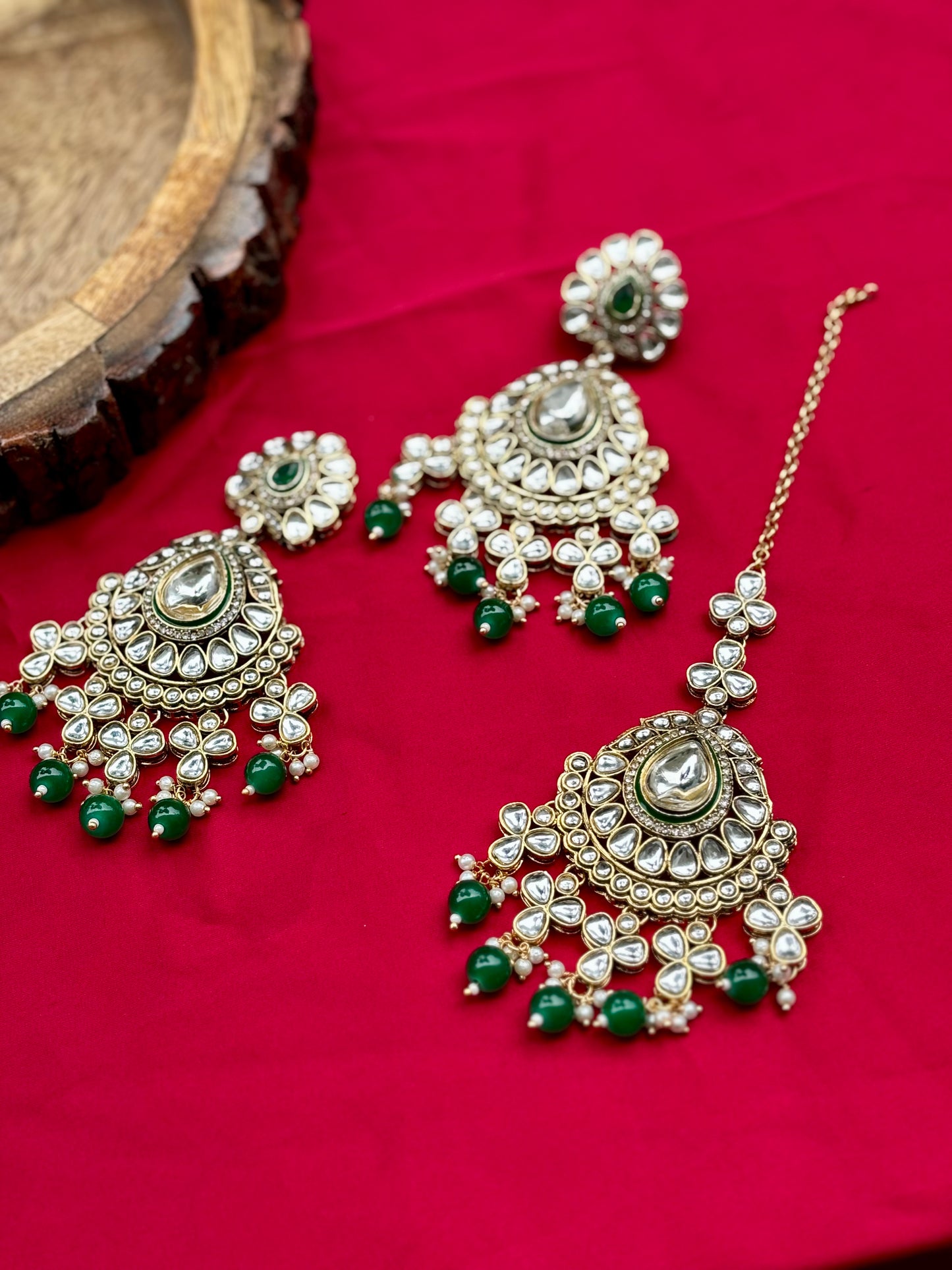 Green Bhviya Kundan Bridal Jewellery Set