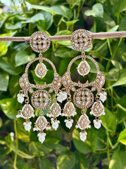 Antique White Isla Chandbali