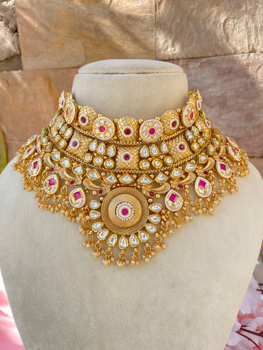 Rani Neetu Kundan Jewellery Set