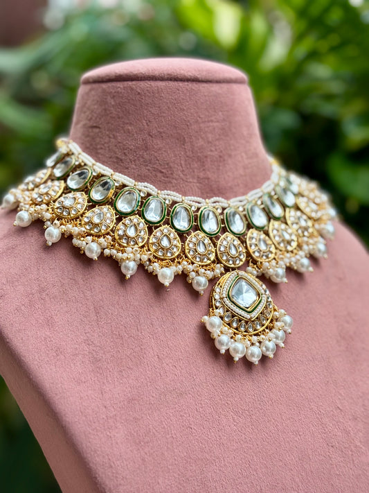 Ivory Krati Kundan Jewellery Set