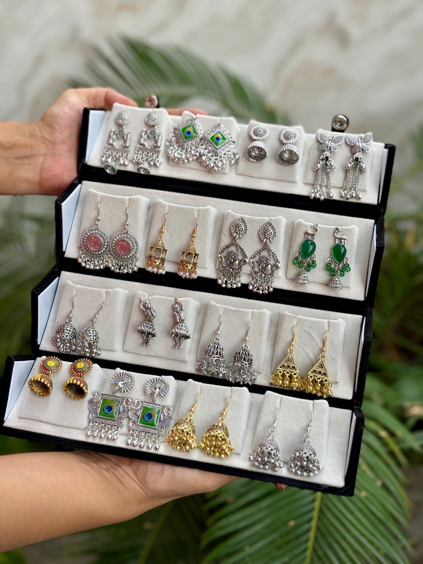 Personalised 16pcs Jhumka Box Gift Set | Custom Name Engraving
