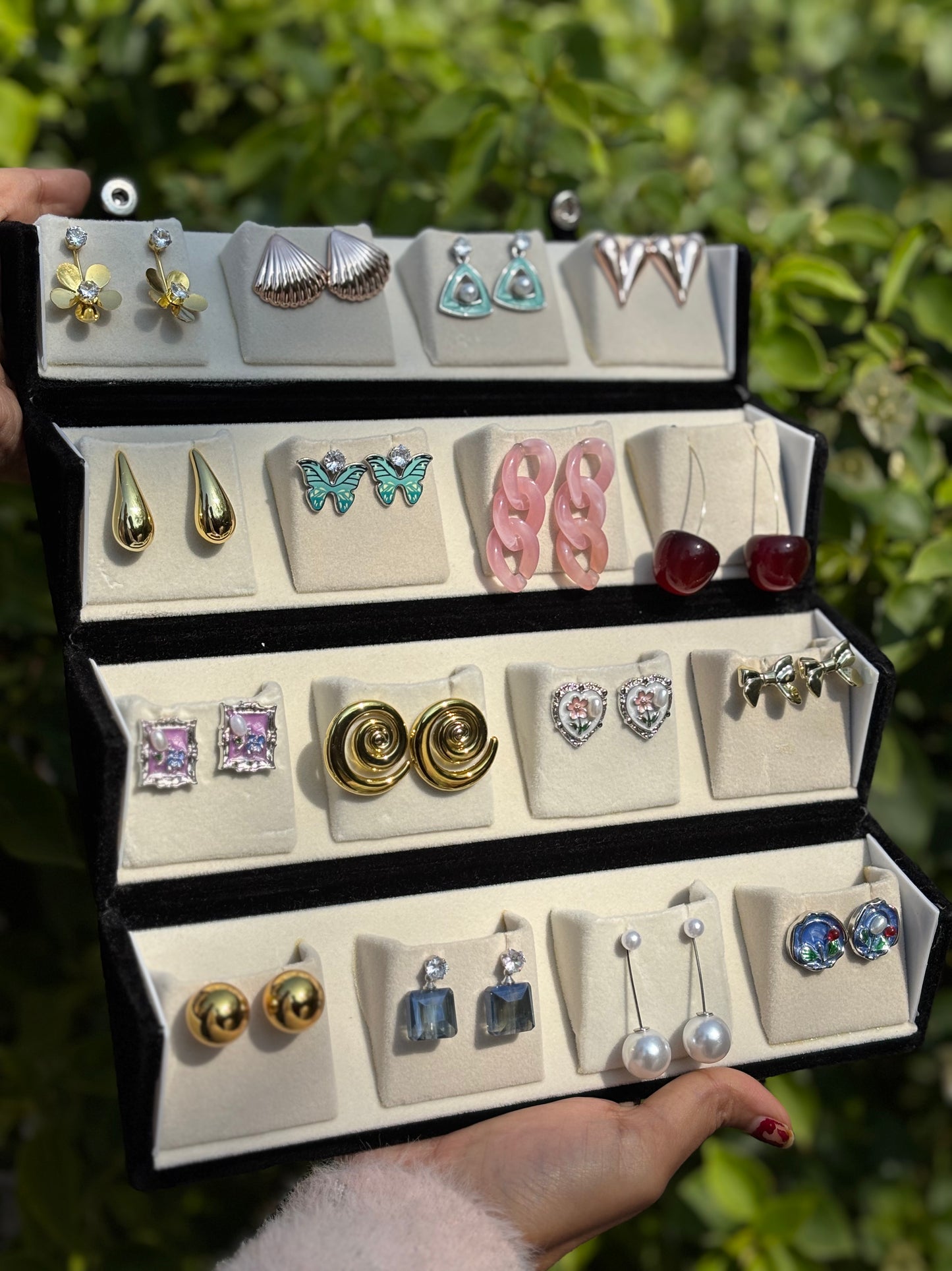 Premium 16pcs Western Earrings Box Gift Set